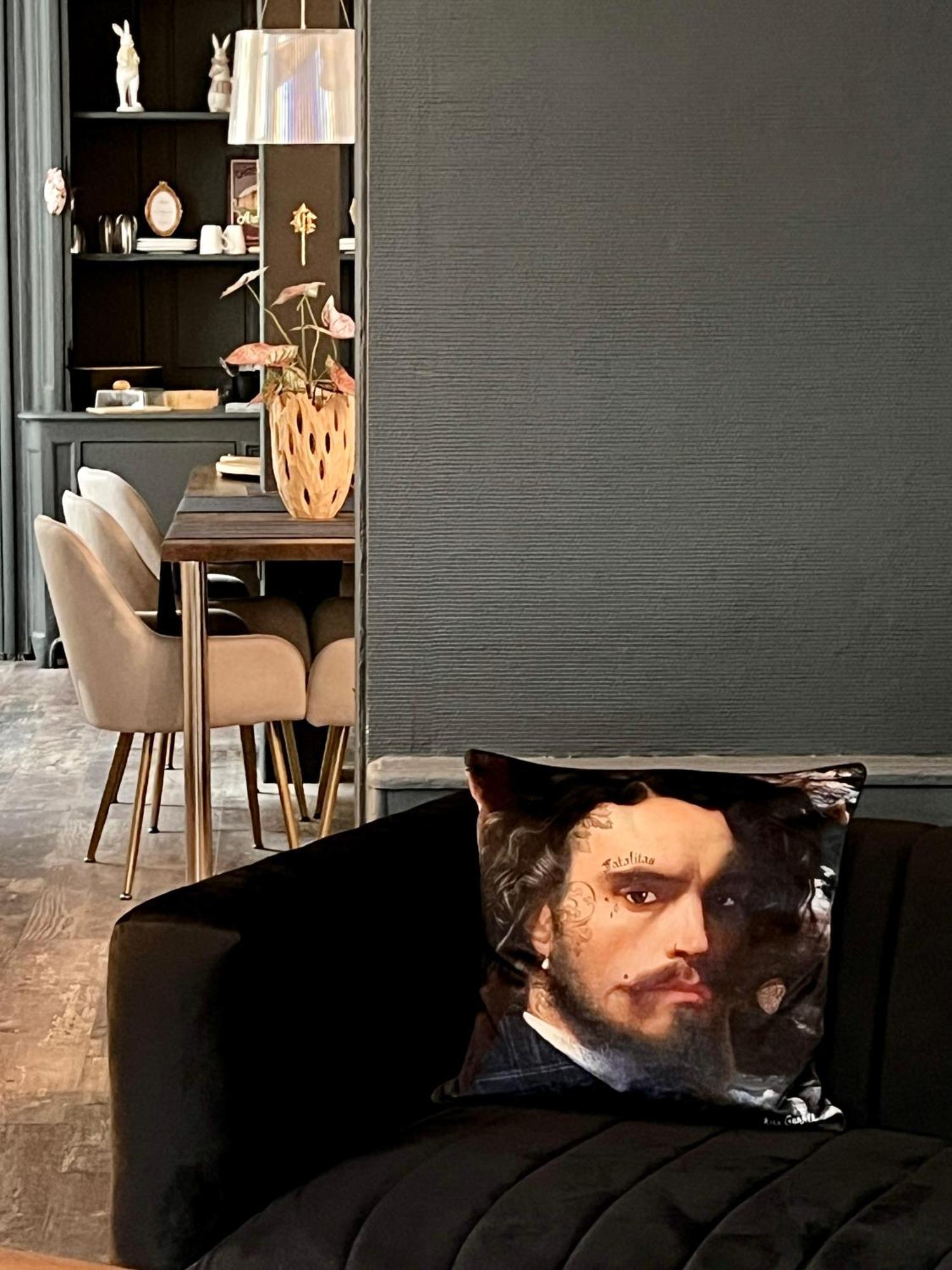 La Suite De Notre Dame Au Pied Du Chateau Fort Sedan Εξωτερικό φωτογραφία